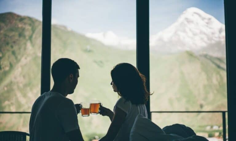 The Ultimate Guide Romantic Date Ideas in the Mountains